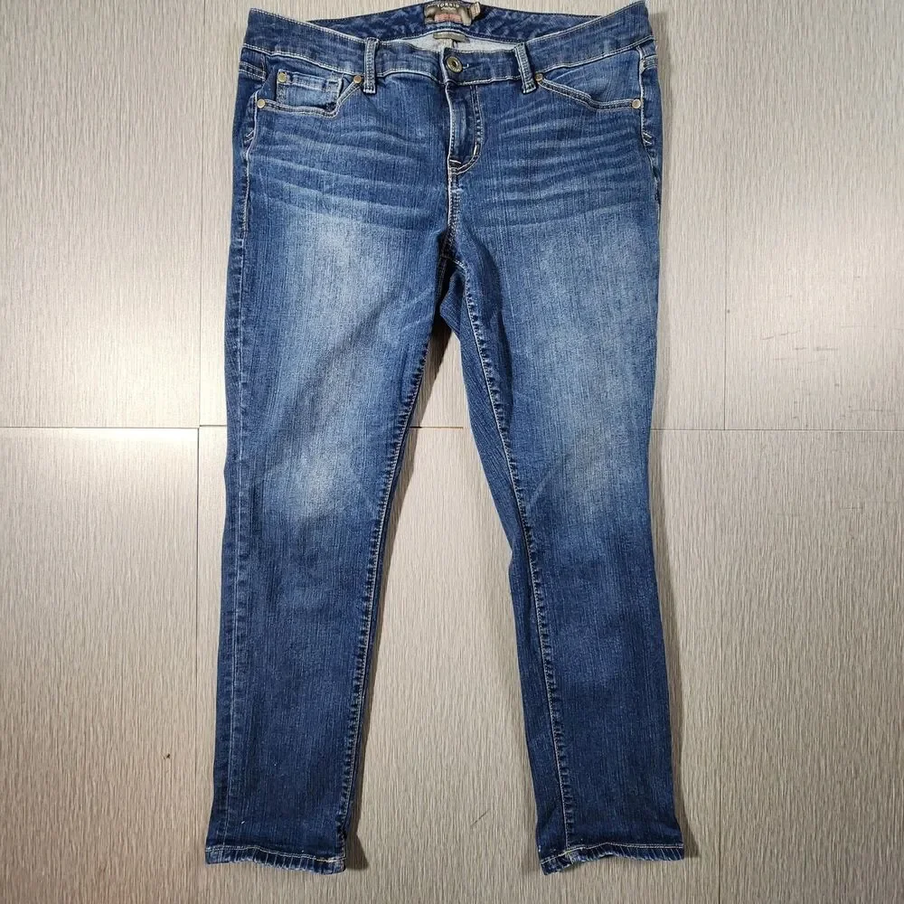 Classic Blue Denim Jeans - Picture 1 of 11
